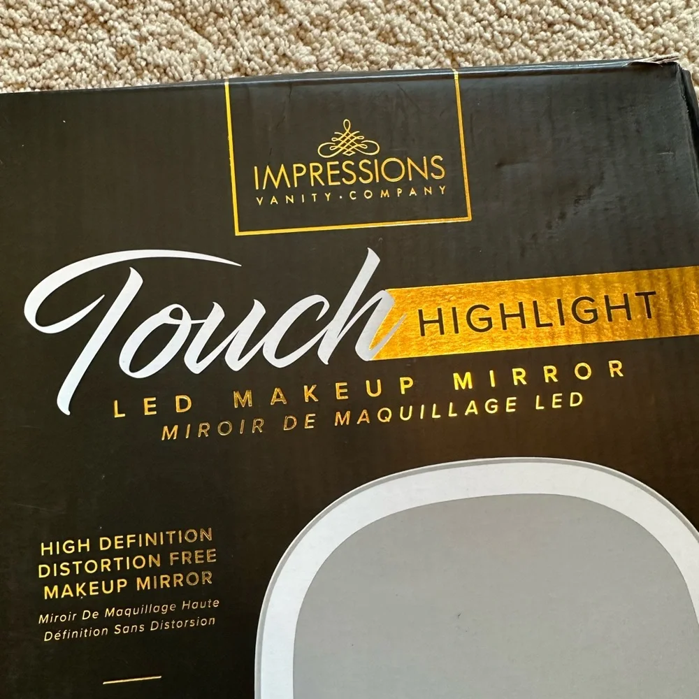 Impressions Touch Highlight makeup mirror